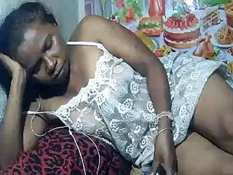 Hyncam online show from March 2025 05:06:01 PM