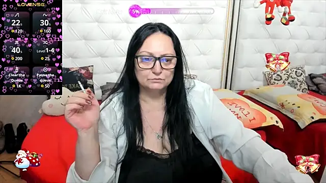 Snapshot of lady_lauren chatting on January 2025 05:38:01 AM lady lauren online show from January 2025 05:38:01 AM