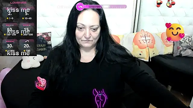 Snapshot of lady_lauren chatting on February 2025 06:12:02 AM lady lauren online show from February 2025 06:12:02 AM