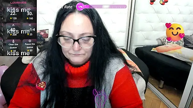 Snapshot of lady_lauren chatting on February 2025 06:00:01 AM lady lauren online show from February 2025 06:00:01 AM