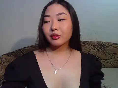 Aleksa Blackdream online show from July 2026 05:17:02 PM