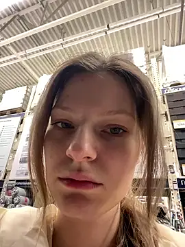 MaryHiggins online show from December 2025 01:59:02 PM