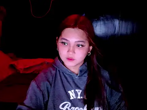 EmpressYna online show from June 2026 05:31:01 AM