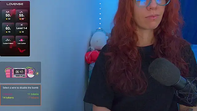 Snapshot of thecherry_Paulette chatting on April 2026 02:09:01 AM thecherry Paulette online show from April 2026 02:09:01 AM