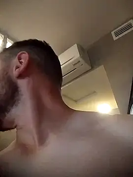 Juninho5755 online show from November 2025 05:40:02 PM