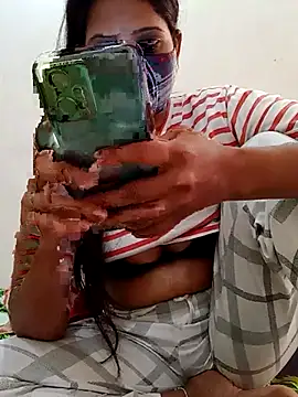 Snapshot of Ipsita-bold chatting on May 2026 04:19:02 AM Ipsita-bold online show from May 2026 04:19:02 AM