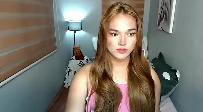 Snapshot of MoaningKylie chatting on December 2024 09:54:02 AM MoaningKylie online show from December 2024 09:54:02 AM