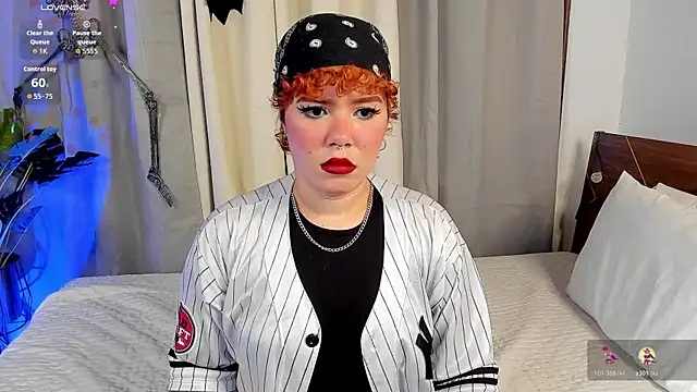 Amy art online show from October 2025 08:58:01 PM