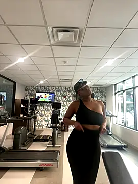 HoneyDripHer online show from September 2025 02:00:01 PM