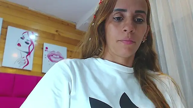 Amber Moore online show from February 2025 10:55:02 PM