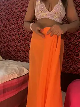 Snapshot of naughtyjaanu chatting on February 2025 09:18:02 PM naughtyjaanu online show from February 2025 09:18:02 PM