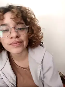 EmmaMelissa0521 online show from February 2025 04:52:01 PM