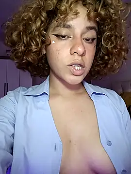 EmmaMelissa0521 online show from March 2025 10:53:02 PM