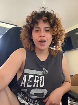 EmmaMelissa0521 online show from April 2026 02:33:02 PM