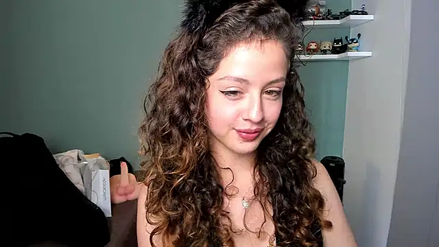 Cassandra Caiin online show from December 2024 03:56:02 PM