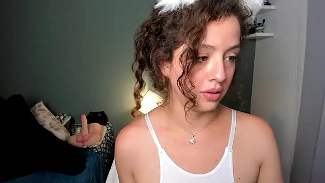 Cassandra Caiin online show from December 2024 12:42:02 AM