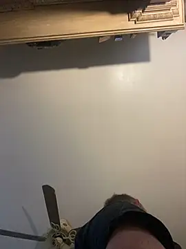 smokeymt420 online show from December 2024 04:28:02 PM