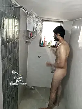 SimplyKarthik09 online show from October 2025 04:35:02 AM