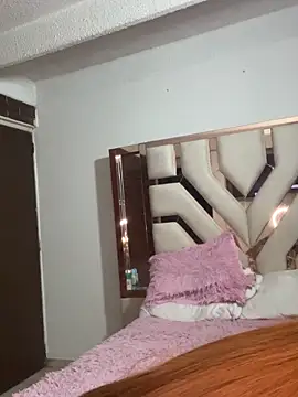 Im sarah online show from December 2025 04:41:04 AM