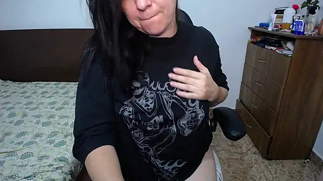 alexa milsf online show from October 2025 01:36:02 AM