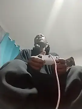 Makeyoucumallover online show from October 2025 06:03:02 AM