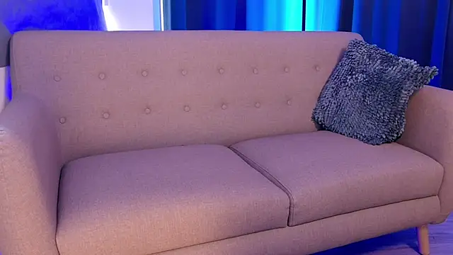 Liam V online show from November 2025 12:39:02 PM