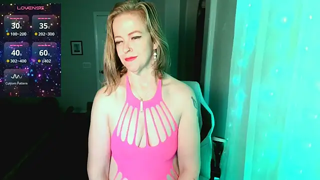 britteebee online show from November 2025 09:20:01 AM