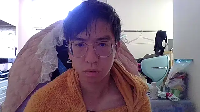 charlie xdd online show from March 2025 06:32:02 AM