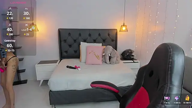 AMELIELEONE online show from January 2025 12:20:02 PM