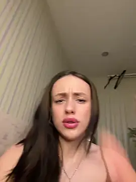 Lisaaan online show from January 2025 03:09:02 PM