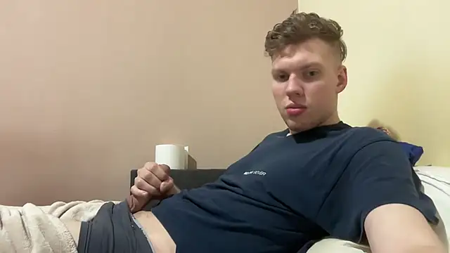 sexybooii6968 online show from February 2026 09:38:02 PM