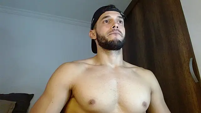 Snapshot of Noah_jhonsonn chatting on June 2026 04:11:01 PM Noah jhonsonn online show from June 2026 04:11:01 PM