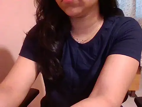 Snapshot of Pinky_4 chatting on January 2025 04:30:02 AM Pinky 4 online show from January 2025 04:30:02 AM