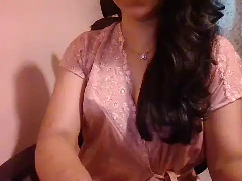 Snapshot of Pinky_4 chatting on February 2025 04:14:02 AM Pinky 4 online show from February 2025 04:14:02 AM