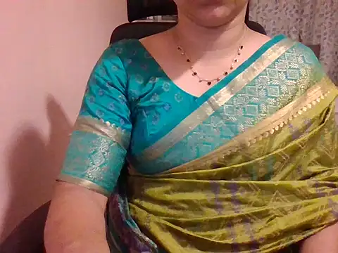Snapshot of Pinky_4 chatting on September 2025 11:48:02 PM Pinky 4 online show from September 2025 11:48:02 PM