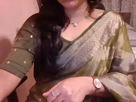 Snapshot of Pinky_4 chatting on September 2025 02:11:01 PM Pinky 4 online show from September 2025 02:11:01 PM