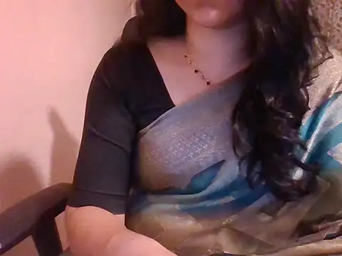 Snapshot of Pinky_4 chatting on April 2026 07:07:02 PM Pinky 4 online show from April 2026 07:07:02 PM