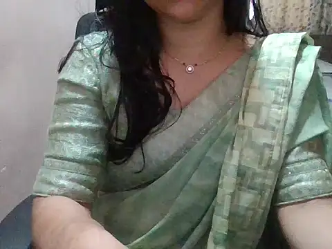 Snapshot of Pinky_4 chatting on May 2026 05:59:02 AM Pinky 4 online show from May 2026 05:59:02 AM