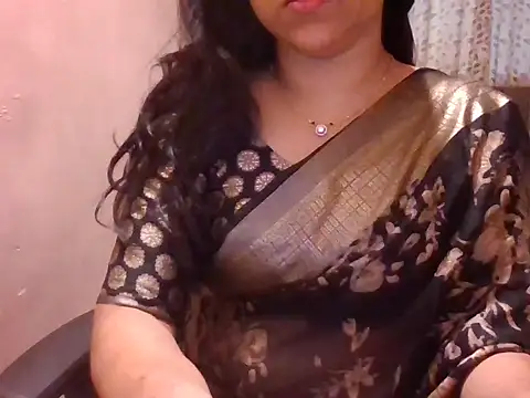 Snapshot of Pinky_4 chatting on June 2026 04:25:01 AM Pinky 4 online show from June 2026 04:25:01 AM