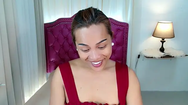 DreamLADYBOY online show from April 2026 02:07:02 PM