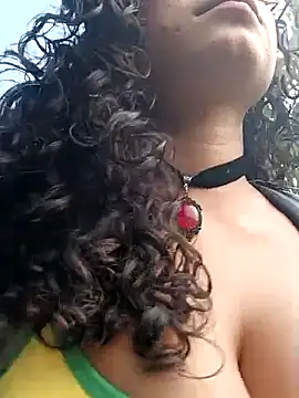 Simone Miller online show from March 2025 01:40:01 PM