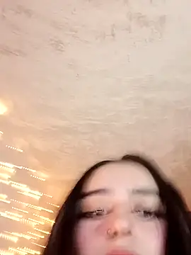 Snapshot of IvonneT chatting on December 2024 05:48:01 AM IvonneT online show from December 2024 05:48:01 AM