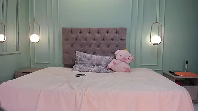 kathe hot online show from February 2025 06:15:02 PM