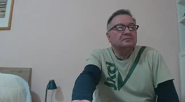 YOU6me online show from January 2025 06:35:02 PM