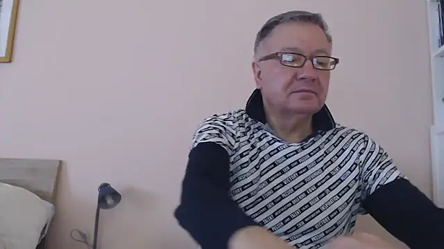 YOU6me online show from November 2025 08:58:01 AM