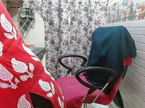 LovingPihu online show from March 2026 06:02:02 AM