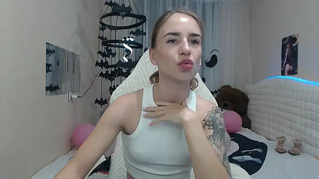 DeboraHorny online show from October 2025 06:01:02 AM