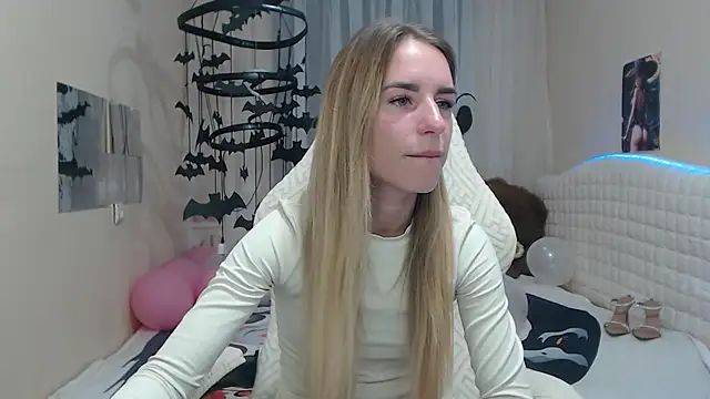 DeboraHorny online show from October 2025 06:05:01 AM