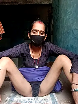 Snapshot of Mohni_Das chatting on June 2026 09:15:02 AM Mohni Das online show from June 2026 09:15:02 AM