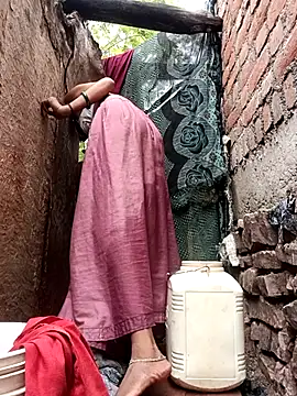 Snapshot of Mohni_Das chatting on July 2026 08:07:02 AM Mohni Das online show from July 2026 08:07:02 AM